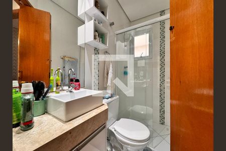 Apartamento à venda com 120m², 2 quartos e 2 vagasBanheiro 