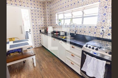 Apartamento à venda com 120m², 4 quartos e 1 vaga Apartamento à venda com 120m², 4 quartos e 1 vagaCozinha