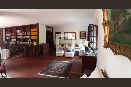 Casa à venda com 4 quartos, 470m² em Vila Madalena, São Paulo