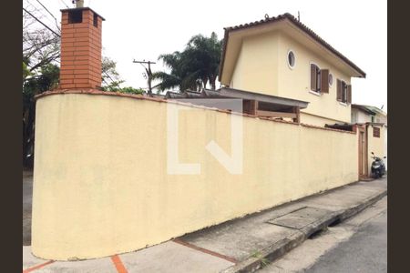 Casa à venda com 3 quartos, 156m² em Vila Sonia, São Paulo