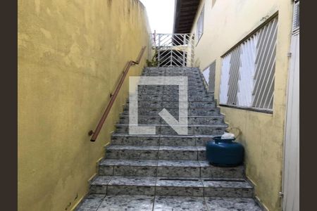 Casa à venda com 3 quartos, 150m² em Jardim Ester Yolanda, São Paulo