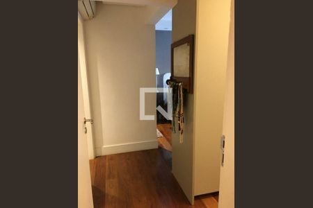 Apartamento à venda com 68m², 2 quartos e 1 vaga