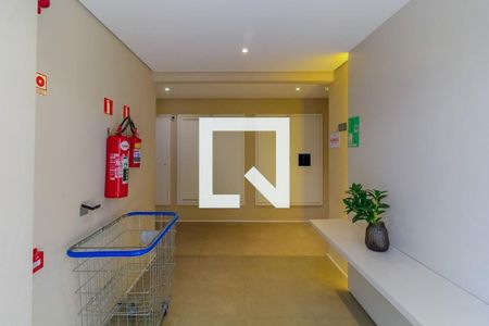 Hall de Entrada de apartamento à venda com 2 quartos, 35m² em Vila Ema, São Paulo