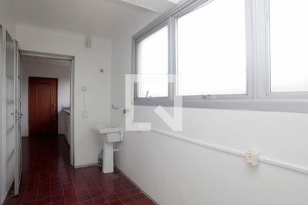 Apartamento à venda com 138m², 3 quartos e 1 vagaÁrea de Serviço + Despensa + Banheiro 3 Serviço