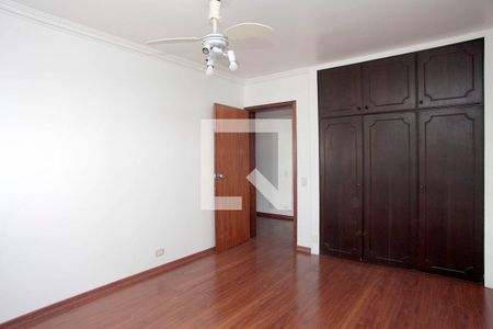 Apartamento à venda com 138m², 3 quartos e 1 vagaQuarto 2