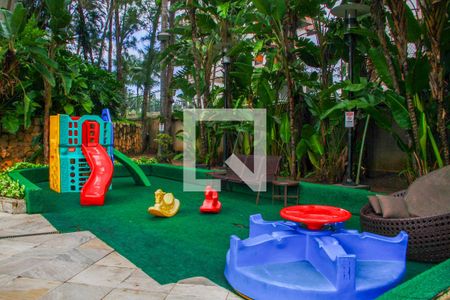 Apartamento à venda com 55m², 1 quarto e 1 vaga Apartamento à venda com 55m², 1 quarto e 1 vagaÁrea comum - Playground