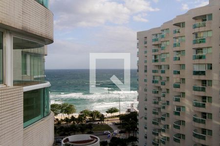 Apartamento à venda com 55m², 1 quarto e 1 vaga Apartamento à venda com 55m², 1 quarto e 1 vagaVista da varanda