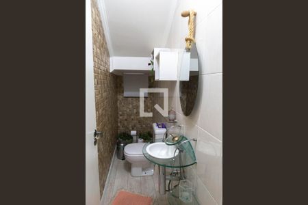 Casa à venda com 140m², 3 quartos e 2 vagasLavabo