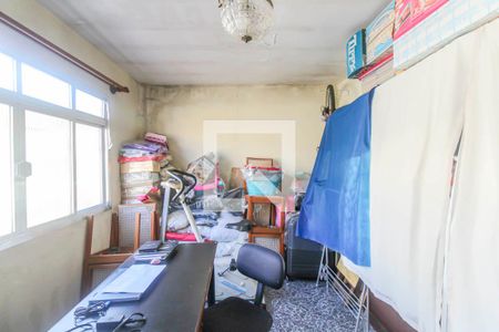 Casa à venda com 180m², 3 quartos e 2 vagasEdícula