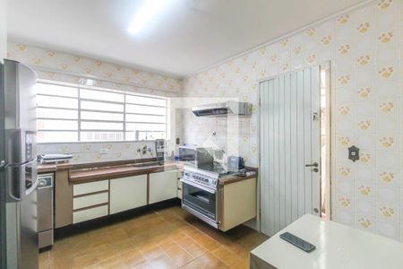 Casa à venda com 180m², 3 quartos e 2 vagasCozinha