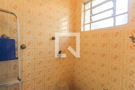 Casa à venda com 180m², 3 quartos e 2 vagasBanheiro/serviço