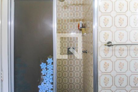 Casa à venda com 180m², 3 quartos e 2 vagasBanheiro