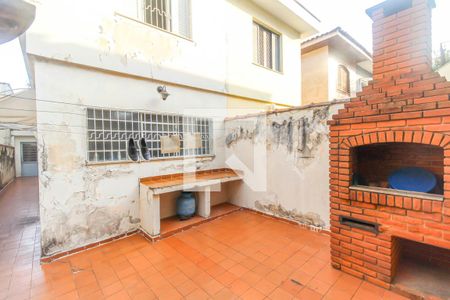 Casa à venda com 180m², 3 quartos e 2 vagasChurrasqueira