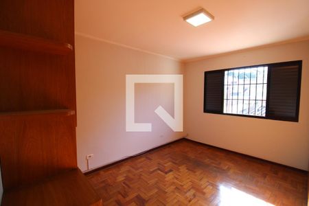 Casa à venda com 154m², 3 quartos e 2 vagasQuarto 3