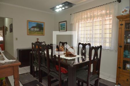 Casa à venda com 200m², 4 quartos e 3 vagasCopa