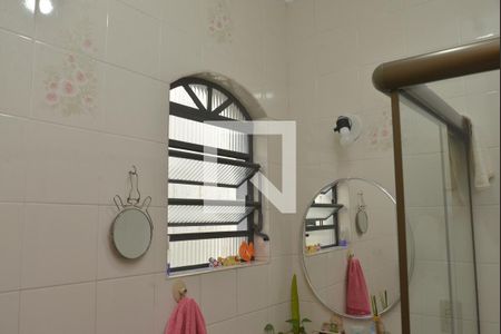 Casa à venda com 200m², 4 quartos e 3 vagasBanheiro