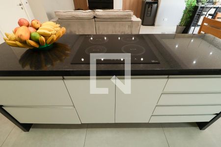 Apartamento à venda com 84m², 3 quartos e 2 vagasCozinha e Área de Serviço