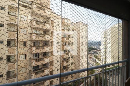 Apartamento à venda com 84m², 3 quartos e 2 vagasSala - Varanda