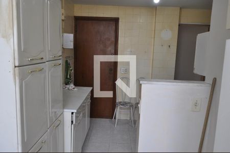 Apartamento à venda com 90m², 3 quartos e 1 vagaCozinha 