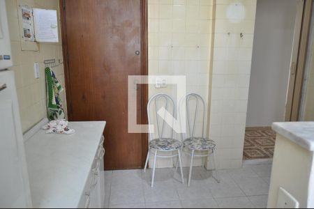 Apartamento à venda com 90m², 3 quartos e 1 vagaCozinha 