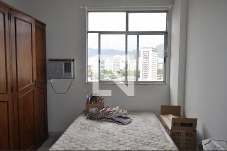 Apartamento à venda com 90m², 3 quartos e 1 vagaSuíte 