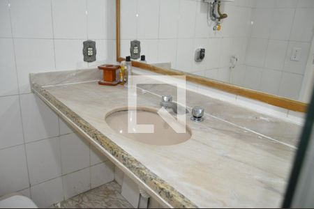 Apartamento à venda com 90m², 3 quartos e 1 vagaBanheiro Social