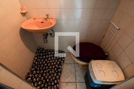 Casa à venda com 179m², 3 quartos e 2 vagasÁrea de Serviço