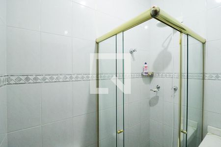 Casa à venda com 179m², 3 quartos e 2 vagasBanheiro Social