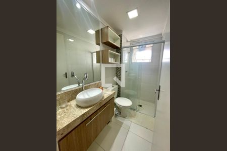 Apartamento para alugar com 54m², 2 quartos e 1 vaga Apartamento para alugar com 54m², 2 quartos e 1 vagaBanheiro