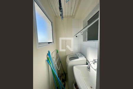Área de Serviço de apartamento para alugar com 2 quartos, 54m² em Loteamento Parque Industrial, Jundiaí