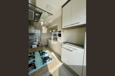 Apartamento para alugar com 54m², 2 quartos e 1 vaga Apartamento para alugar com 54m², 2 quartos e 1 vagaCozinha