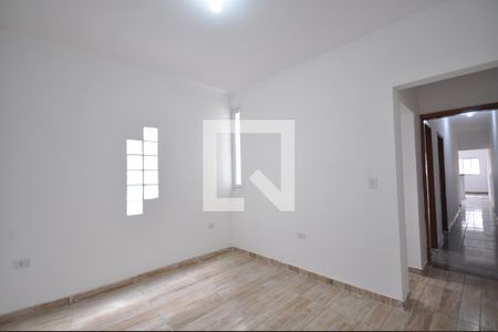 Quarto 1 de casa para alugar com 2 quartos, 80m² em Vila Medeiros, São Paulo
