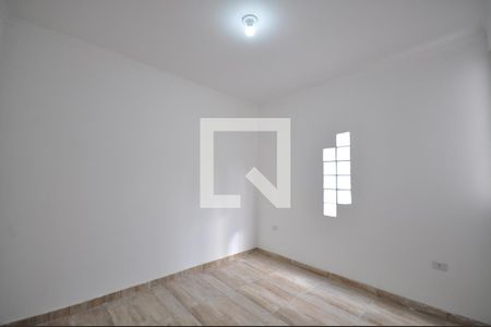 Quarto 1 de casa para alugar com 2 quartos, 80m² em Vila Medeiros, São Paulo