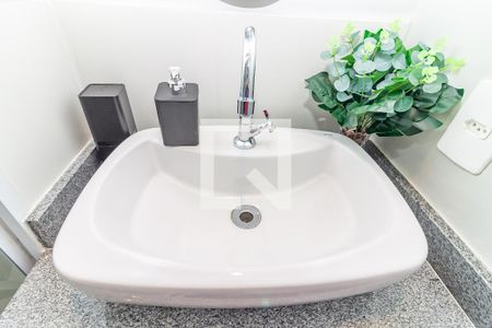 Apartamento para alugar com 40m², 2 quartos e sem vagaBanheiro