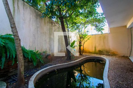 Casa para alugar com 140m², 3 quartos e 6 vagas Casa para alugar com 140m², 3 quartos e 6 vagasJardim