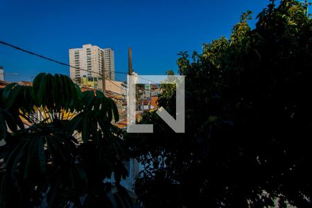Casa para alugar com 140m², 3 quartos e 6 vagas Casa para alugar com 140m², 3 quartos e 6 vagasVista do quarto 3