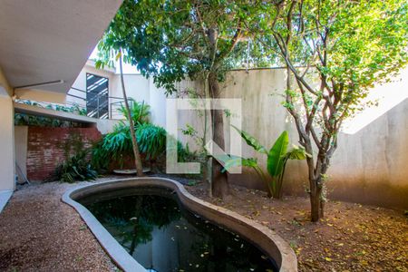 Casa para alugar com 140m², 3 quartos e 6 vagas Casa para alugar com 140m², 3 quartos e 6 vagasJardim