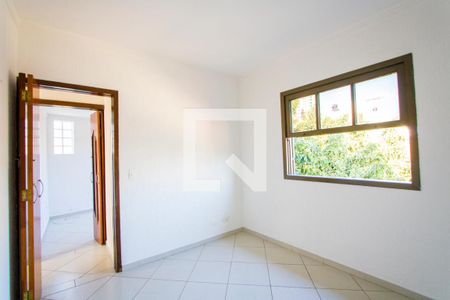 Casa para alugar com 140m², 3 quartos e 6 vagas Casa para alugar com 140m², 3 quartos e 6 vagasQuarto 2
