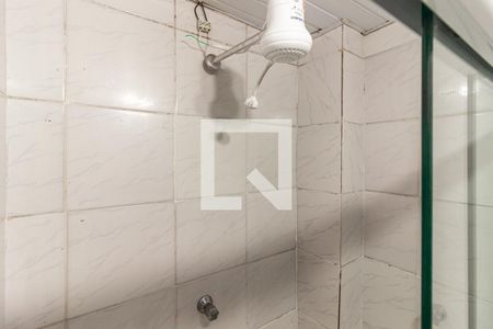 Banheiro de kitnet/studio para alugar com 1 quarto, 35m² em Vila Buarque, São Paulo