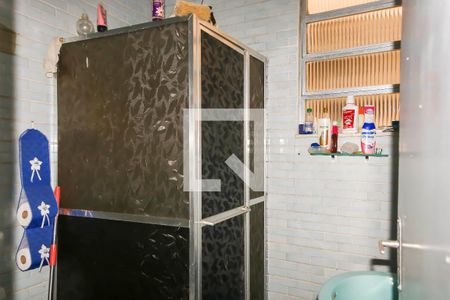 Apartamento à venda com 75m², 2 quartos e 1 vaga Apartamento à venda com 75m², 2 quartos e 1 vagaBanheiro