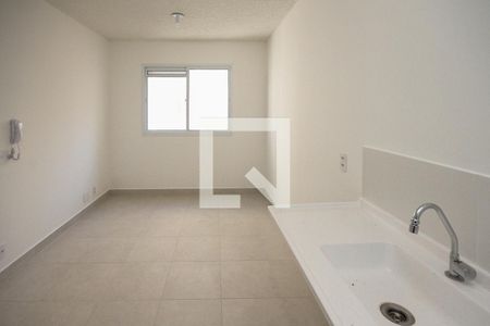 Cozinha de apartamento para alugar com 2 quartos, 35m² em Vila Graciosa, São Paulo
