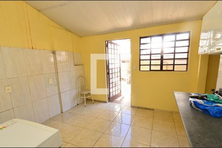 Casa à venda com 267m², 4 quartos e 4 vagasArea serviço