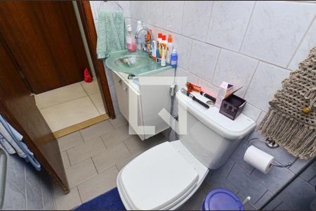 Casa à venda com 267m², 4 quartos e 4 vagasBanheiro social2