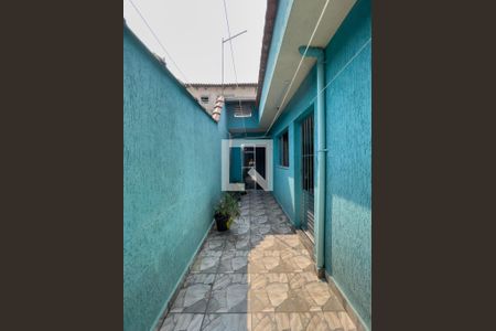 Casa à venda com 150m², 2 quartos e 2 vagasCorredor