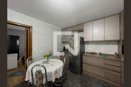 Casa à venda com 150m², 2 quartos e 2 vagasCozinha