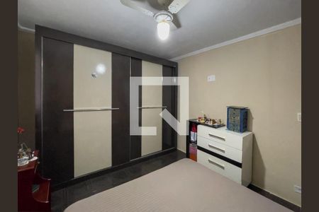 Quarto 1 de casa à venda com 2 quartos, 150m² em Jardim das Camélias, São Paulo