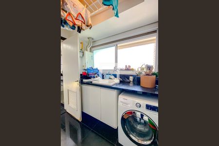 Apartamento para alugar com 168m², 3 quartos e 3 vagasÁrea de Serviço