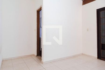 Quarto de casa para alugar com 1 quarto, 50m² em Jardim Luciara, Guarulhos