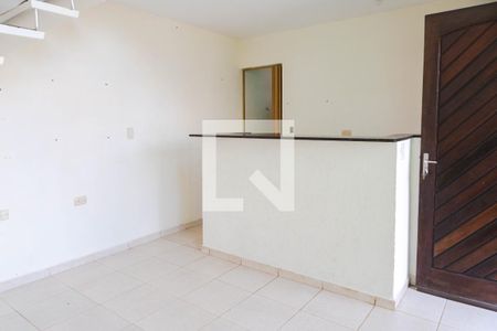 Sala de casa para alugar com 1 quarto, 50m² em Jardim Luciara, Guarulhos