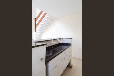 Casa para alugar com 50m², 1 quarto e 1 vaga Casa para alugar com 50m², 1 quarto e 1 vagaCozinha